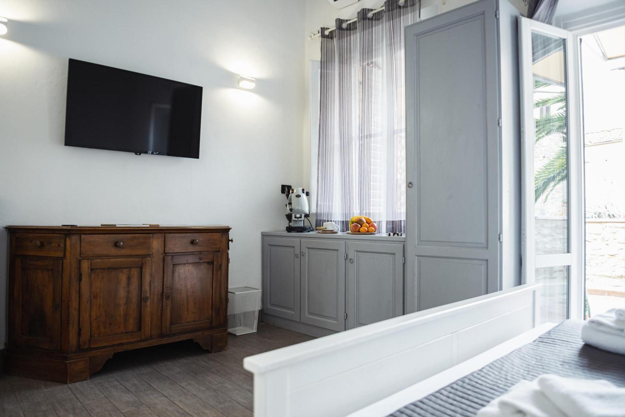 Готель Le Casine Firenze Екстер'єр фото